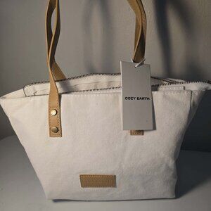 Cozy Earth Canvas Tote Bag- Lined- NWT- White. Zipper Closure